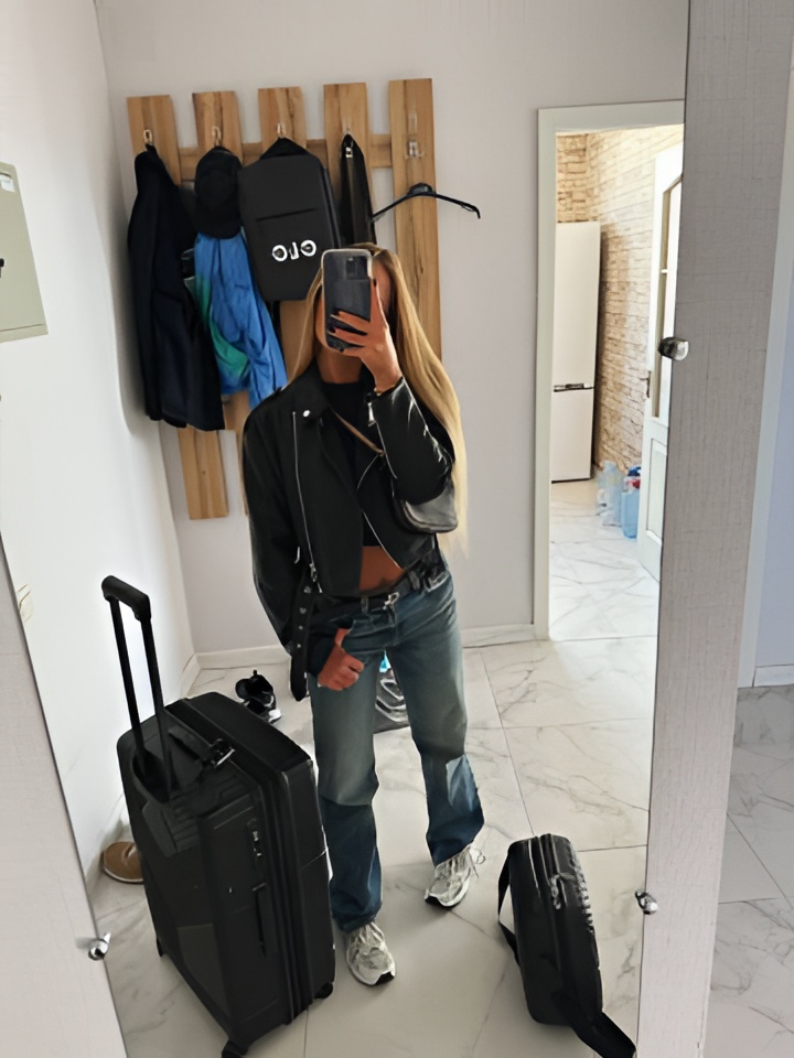 Агнесса привлекательная девушка из Домодедово цена от 2500 руб